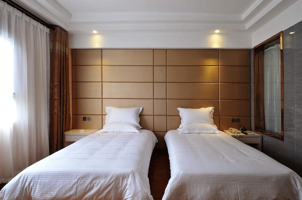 Greentree Inn Fujian Fuzhou Jinshan Wanda Pushang Avenue Business Hotel 푸저우 객실 사진