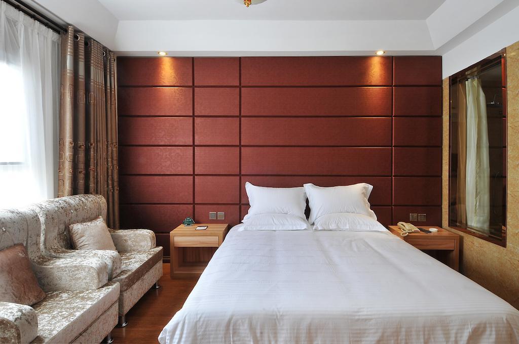 Greentree Inn Fujian Fuzhou Jinshan Wanda Pushang Avenue Business Hotel 푸저우 객실 사진
