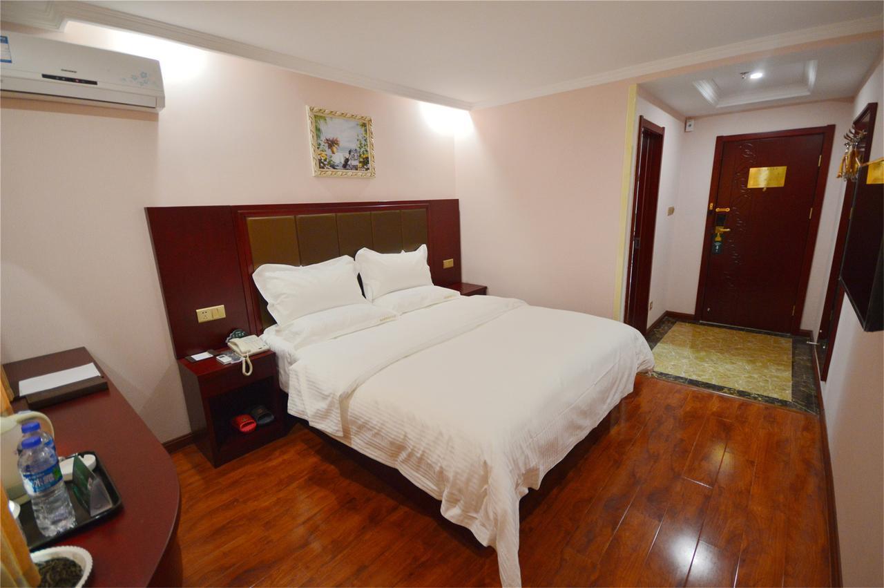 Greentree Inn Fujian Fuzhou Jinshan Wanda Pushang Avenue Business Hotel 푸저우 외부 사진