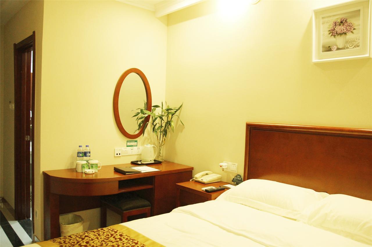 Greentree Inn Fujian Fuzhou Jinshan Wanda Pushang Avenue Business Hotel 푸저우 외부 사진